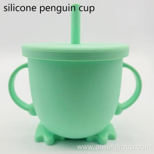 Baby training drinking straw silicone cup Penguin cup